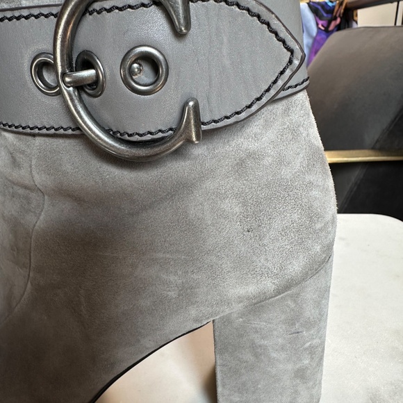 COACH BOOTS - Picture 2 of 3